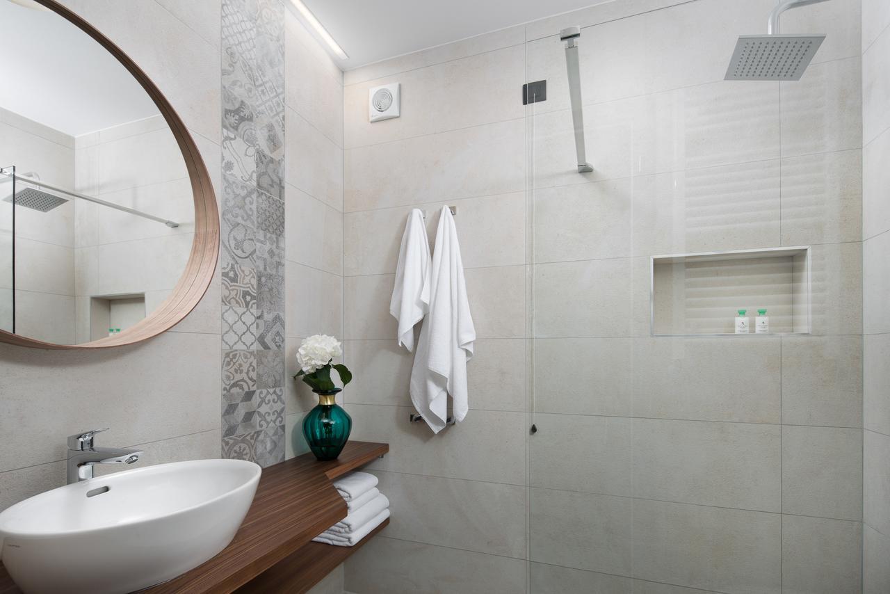 Hotel Delfin Rovinj Dış mekan fotoğraf